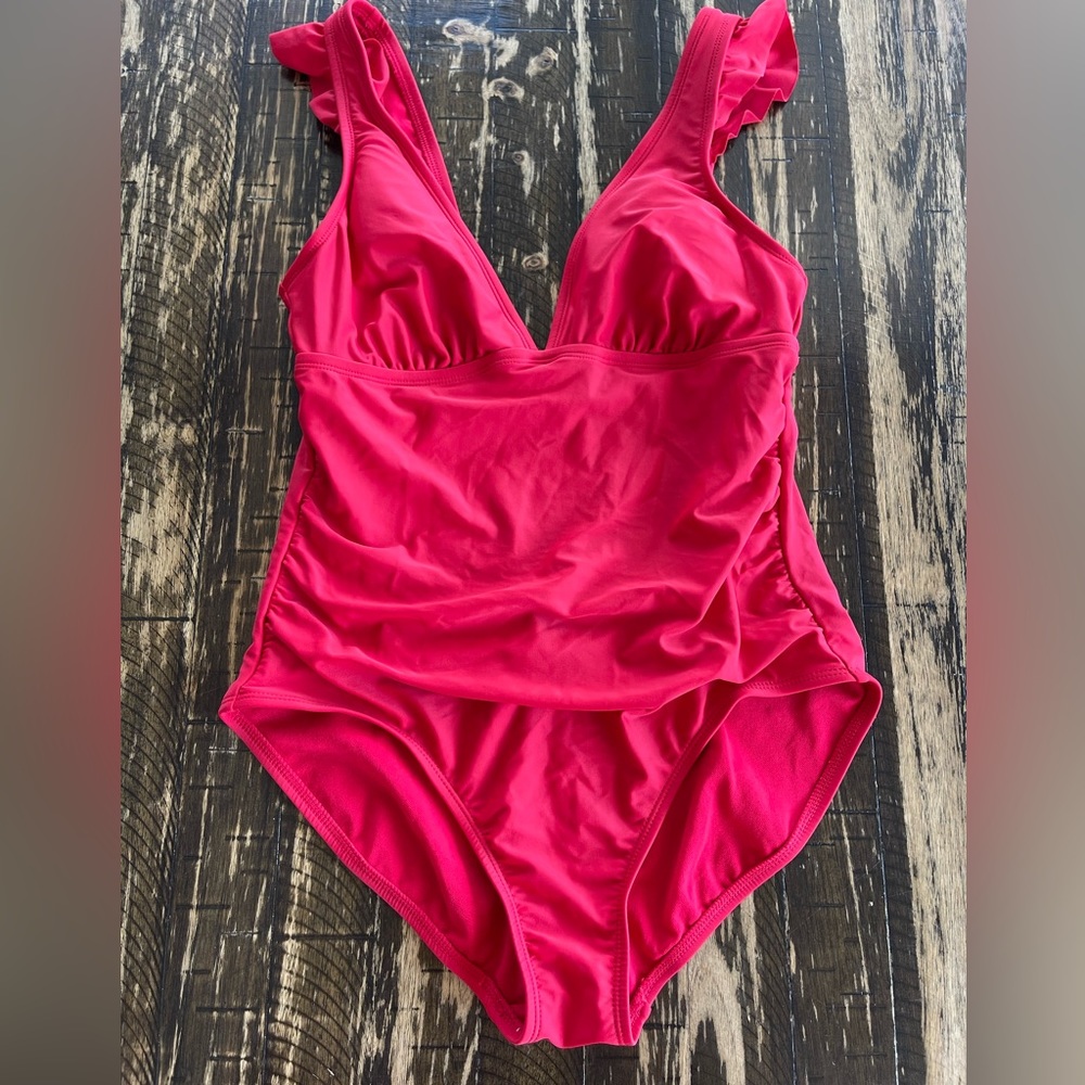 KONA SOL 💖💖 Red Ruffle One Piece Swimsuit - MEDIUM